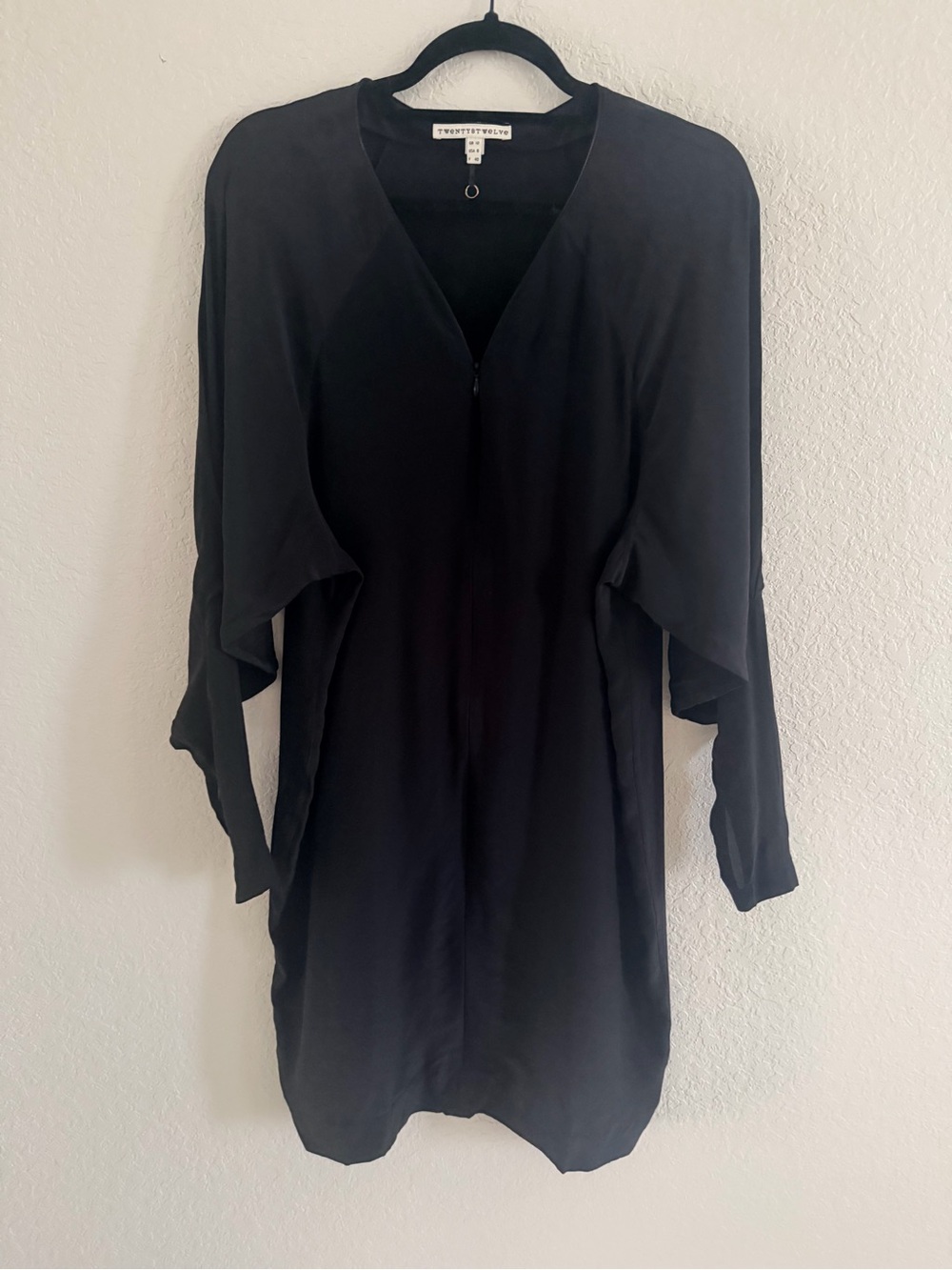 Twenty 8Twelve 100% SilkBlack Cocoon Mini DressBatwing Size 8(best fits S)